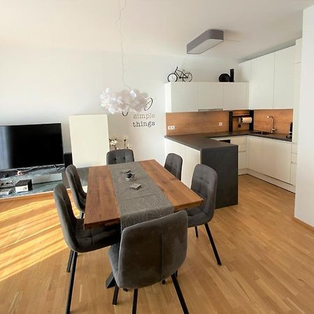 Wein Kultur Apartment Flavia Solva Wagna Extérieur photo